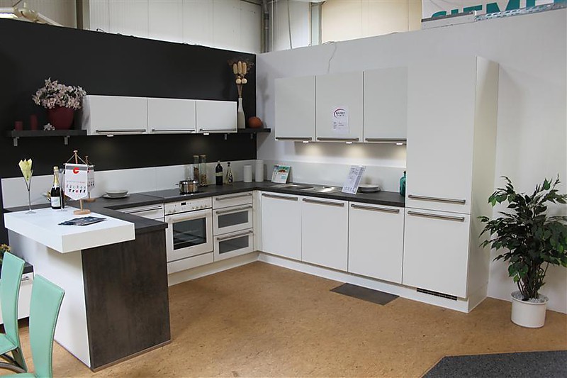 Nobilia magnolia hochglanz hangeschrank ~ Ihr Traumhaus Ideen
