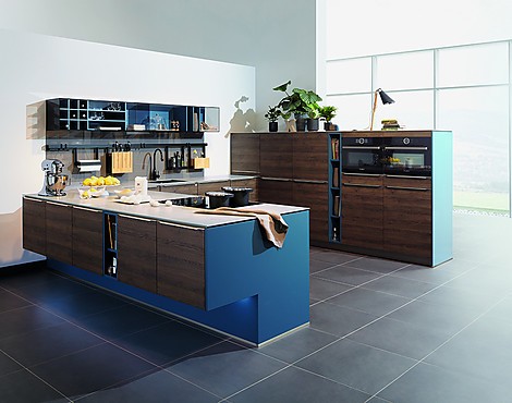 Attraktive Designküche im Einstiegssegment - Planeo Tabakeiche