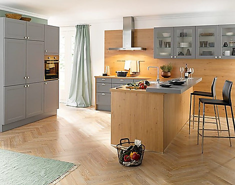 Landhausküche mit grauen Satinlack-Fronten - 55.230/55.100