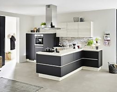 Moderne grifflose Küche in Echtlack - Touch - Structura