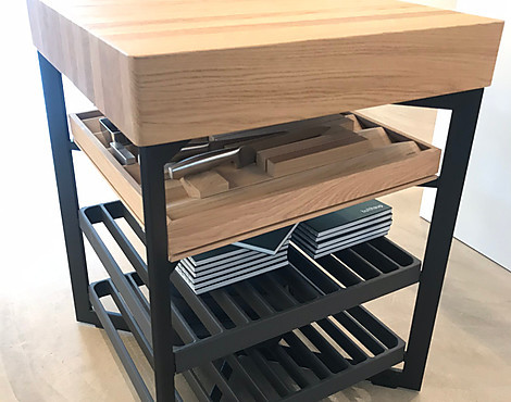 Wertvolle Ergänzung und tolle Küchenhilfe - bulthaup Butcherblock 79x70x70cm // Mega reduziert! - % MWST. ebenfalls nochmals gesenkt!% - Solitaire Butcherblock