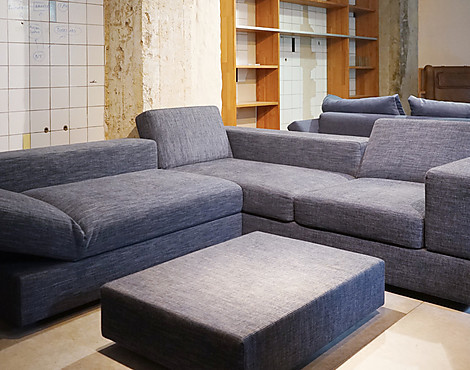 Designer Ecksofa mit Funktion - Kaja, Stoff