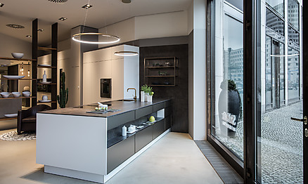 Exklusives Design und hochwertige Materialien bei SieMatic am Leipziger Platz Exklusives Design und hochwertige Materialien bei SieMatic am Leipziger Platz