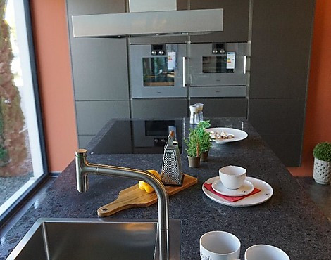 AV2070 GL Metallic dunkel gebürste - AV2070