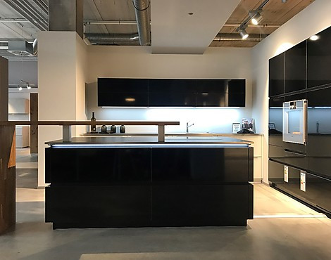 hochwertige Ballerina Ausstellungsküche - Programm XL (XL4450/GL3224) Profi-Line Glas premiumweiß Schubkasten: LegraBox free