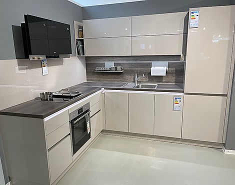 Sandgrau Hochglanz trifft Eiche Havanna - Uni Gloss