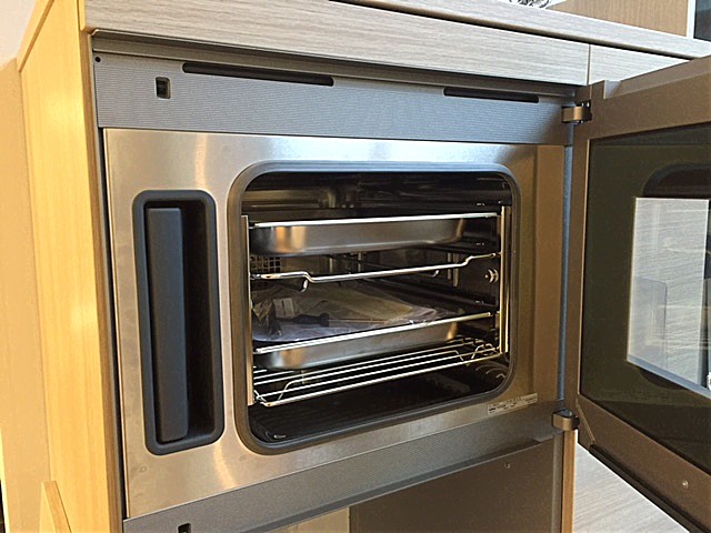 Dampfgarer und Kombigeräte BS250110 Dampfbackofen