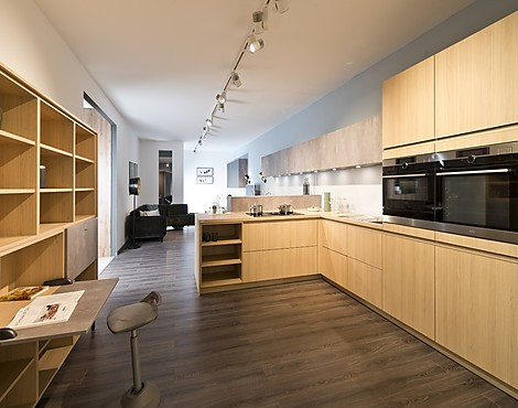 927 Küche des Monats - Küche mit Sideboard und Wohnwand inclusive. Tisch aus Fabrikverkauf A30 Küchenmeile