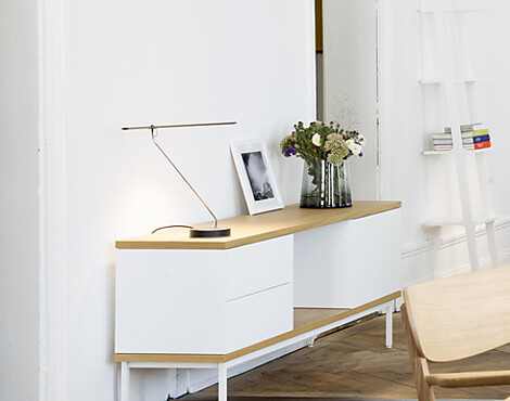 LED Tischleuchte Let T mit Tastdimmer - Baltensweiler Let T