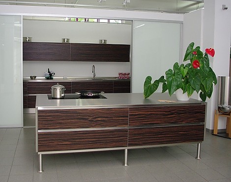 Musterküche - Ausstellungsküche - Abverkaufsküche - Edelholzküche Makassar/Edelstahl