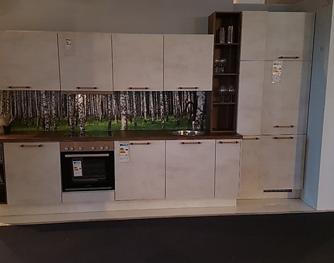 Einzeilige Küche mit Elementen im Holzlook - Frisco