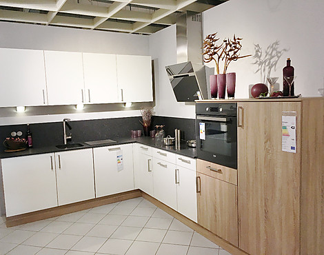 moderne L-Küchemit Granitarbeitsplatte - Ella silk seidenmatt 431