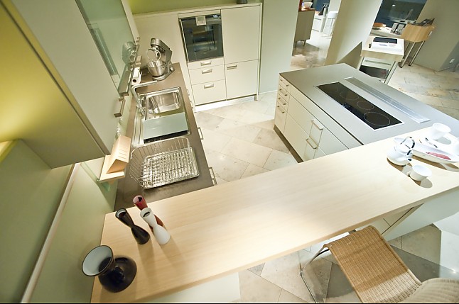 Siematic musterküche hochwertige siematic küche in mattlack ...