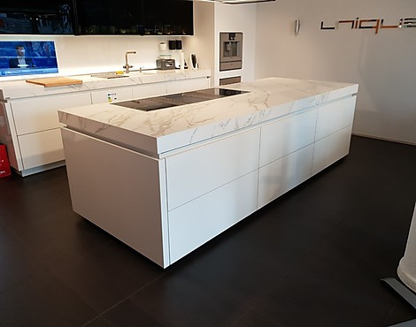 - Kubisches Design - Rotpunkt Modell Zerox HPL Hochglanz White Grifflos
