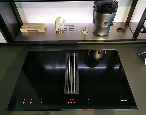 *** Miele Oberklasse Kochfeld mit Abzug Umluft *** Ausstellungsgerät - KMDA 7774-1 FL