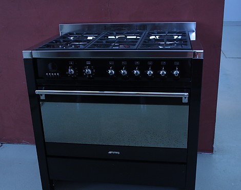 Gasherd von SMEG - Opera Kochzentrum A1DN-6