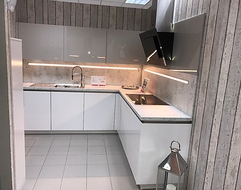 Winkelküche - ELBA Smart Glas