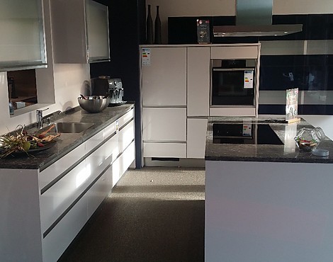 Nobilia Lux Seidengrau Hochglanz Lack - Lux 555, Seidengrau 819