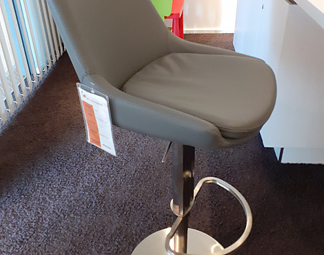 Schicker Barhocker in Kunstleder grau - höhenverstellbar - Reduzierte Preise/W - MAYER Sitzmöbel My Comfort Line
