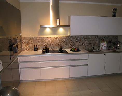 Einbauküche Horizon-Accento Vitrin 16 ice white - Horizon -Accento Vitrin 16 vitrin Ingwer metallic