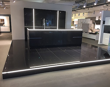 Küche aus Stein - Negro Stellar - Negro Stellar Silestone