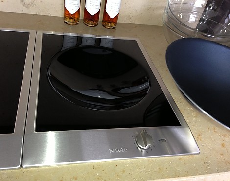 MIELE INDUKTIONS-WOK-MODUL CS 1223-1 i AUSSTELLUNG - MIELE INDUKTIONS-WOK CS 1223-1-