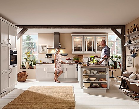 Landhausküche mit Miele Geräten - York Echtholz Seidengrau