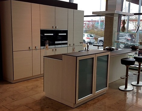 Luxus Design Küche mit sehr viel Stauraum - MILANO NUOVO Edelstahl Pinie Jasmin