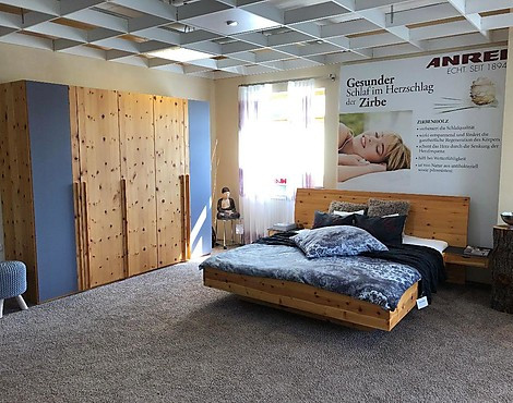 Schlafzimmer in Zirbenholz massiv - PASO