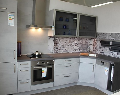 L- Küche in Beton Optik - Nobilia Riva Beton grau