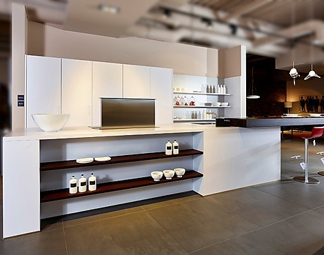 Edele Designküche in matt Polarweiss - NX800 (KL Koje 213)