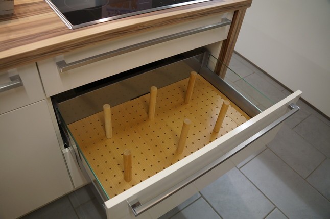 Nobilia-Musterküche detaillverliebte Design-Küche inkl