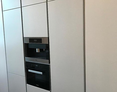 Hochschrank - B1
