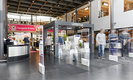 Möbel Hesse Eingangsbereich Eingangsbereich: Ausstellung von Möbel Hesse