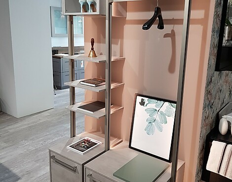 stilvoll im Eingangsbereich - Garderobe