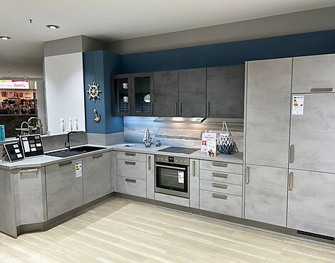 Moderne Betonküche mit Auszugtisch - Nobilia Riva 889 & 892
