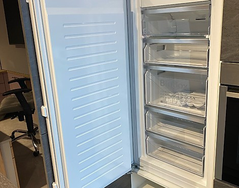 Einbau-Gefrierschrank 122.1 x 55.8 cm GI7413C30 - GI7413C30
