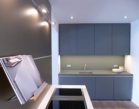 bulthaup B1 Mattlack Steingrau - -