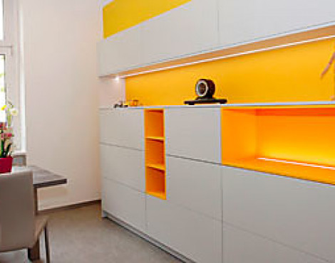 „Küchen Sidebord / Wohnwand“ - UMA Unimattlack Kristallgrau
