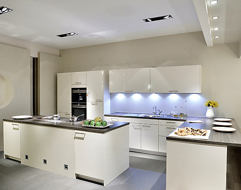 Pure Design - 55L magnolienweiß PUR-Lack glänzend