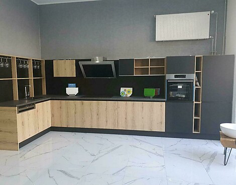 Design Küche - Kanadien Eiche, Schwarz Matt