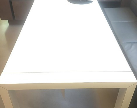 Tisch in schlichtem Design (1800x900mm) / 37% Rabatt zu UVP - KFF - Tisch AXIDA 1800