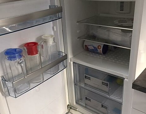 AEG Kühlschrank Modell SKZ71240F0 - SKZ71240F0