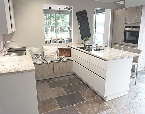 Moderne Küche U-Küche in satin - AV 2035 GL satin