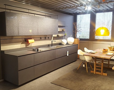 Valcucine - Riciclantica in Ferro Touch und Zierschliff Messing