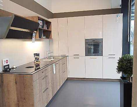 Moderne Küche in L-Form - LEICHT Sirius/Ceres