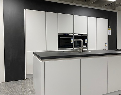 Nobilia Inselküche FASHION inklusive hochwertiger Elektrogeräten - FASHION 168