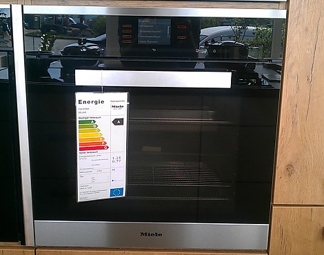 Miele Dampfgarer mit vollwertiger Backofenfunktion - DGC 6660