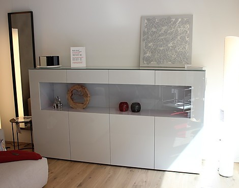 Vitrinenschrank - KARAT