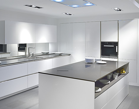 Designer-Traum mit Topgeräten von Miele, Liebherr und Gutmann - S2